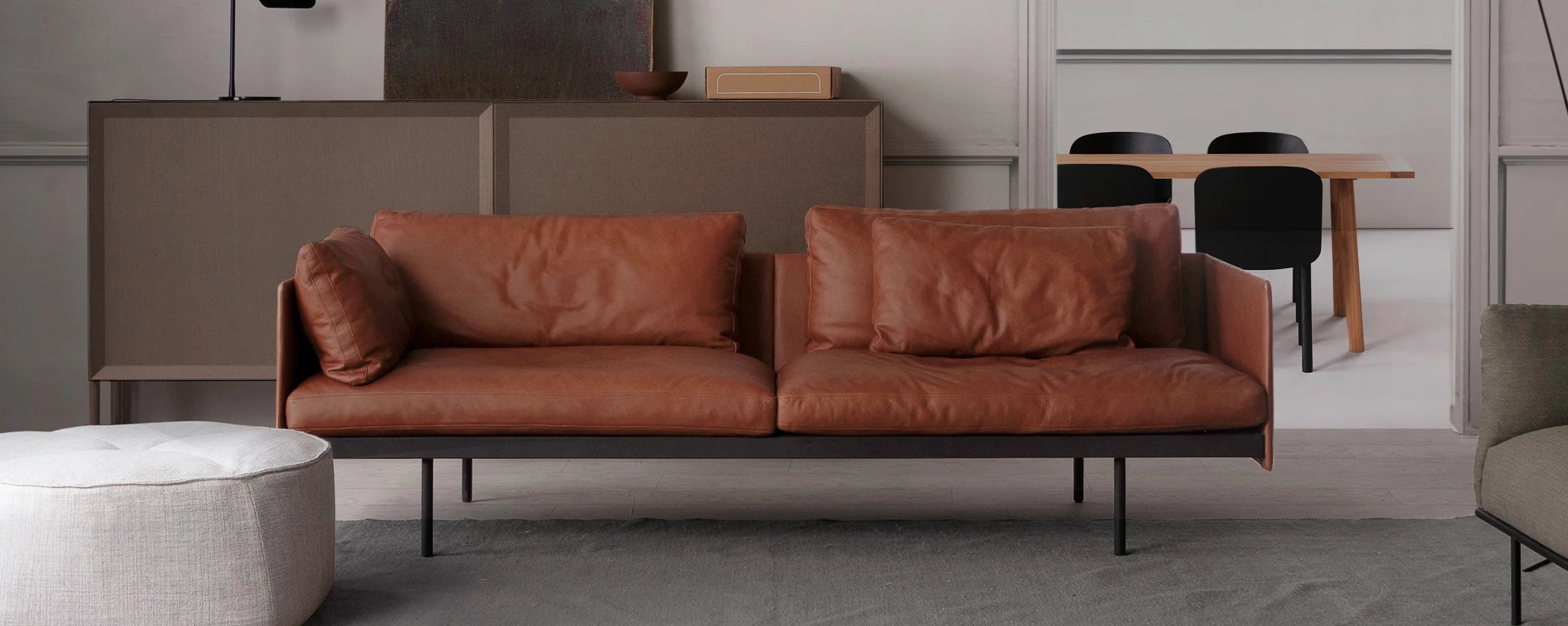 Sofa Bahan Kulit: Kemewahan dan Keanggunan untuk Ruang Tamu