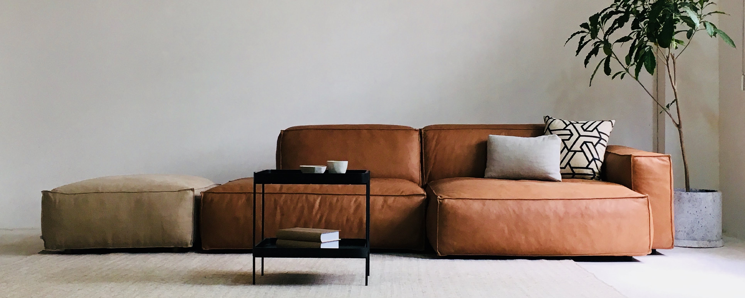 Sofa Satu Set Minimalis untuk Ruang Tamu Modern