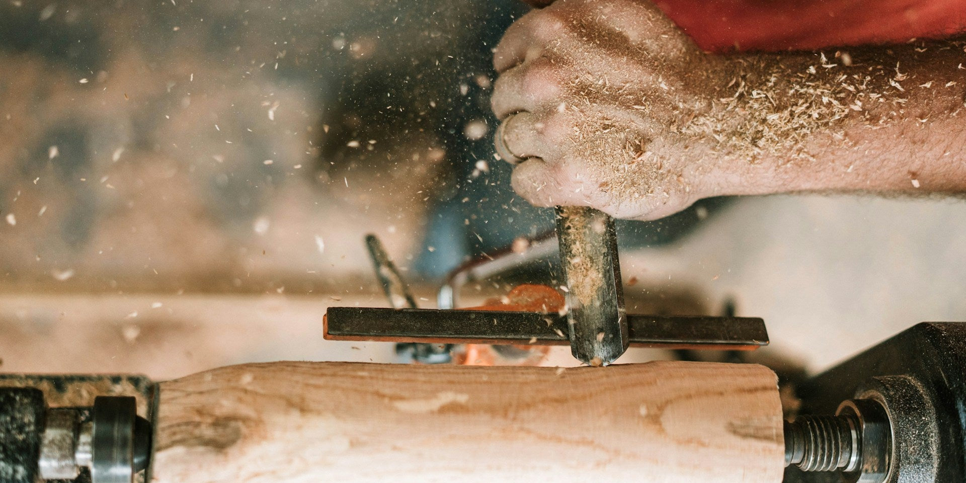 Makna Filosofis di Balik Garis dan Tekstur