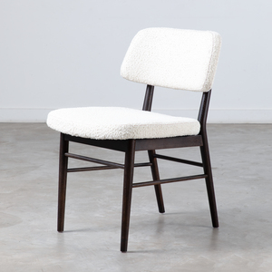 Root & Branch - Ari Dining Chair (Fabric: Raw LinenL2225-1, Legs: Seared Oak)L50,5xD57,8xH80,8cm