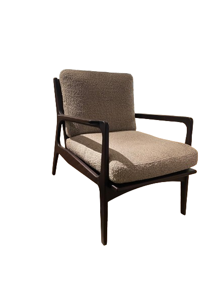 Root&Branch - Olle Lounge Chair (Burnt Oak,destroyed black leather)
