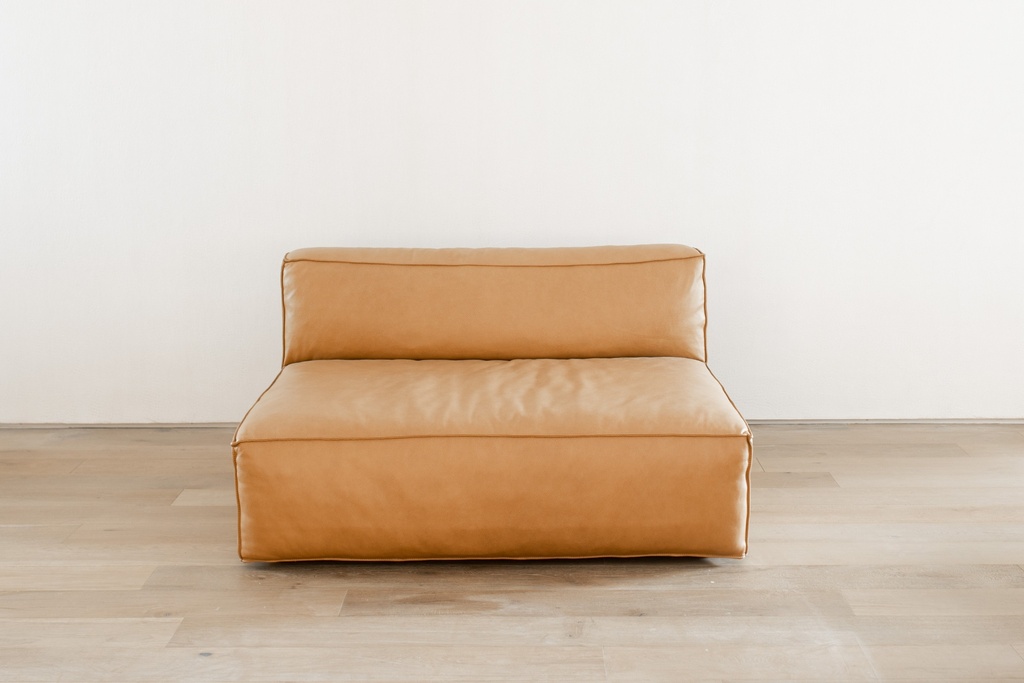 Sketch - Sofa - Baker 2 seater no arm (Leather1: Albama 001 Nut, Legs: Light Oak)W1300xD1020xH700cm